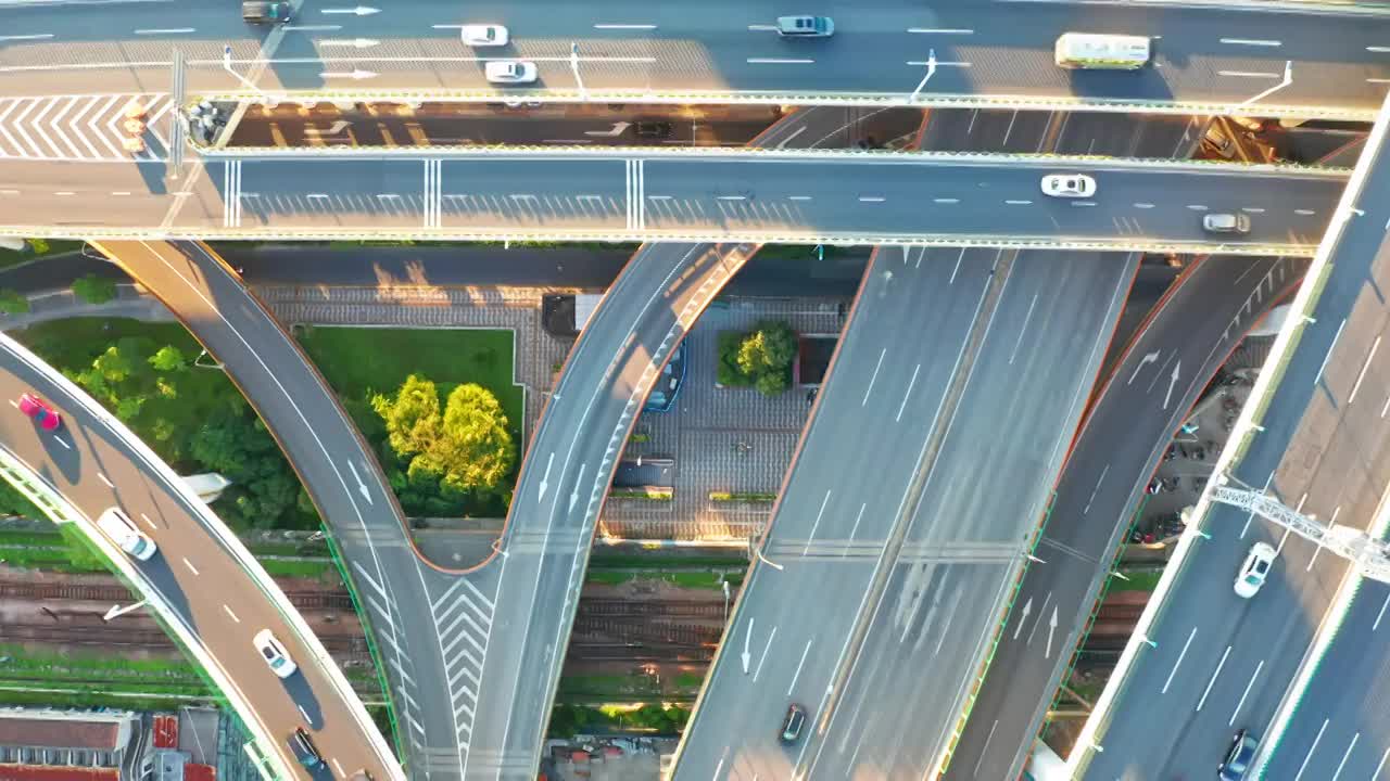 4K 上海锦江乐园日落俯拍航拍视频视频素材
