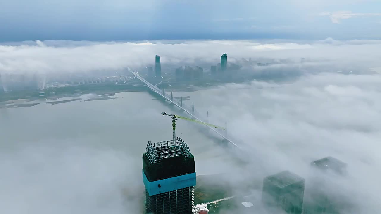 云雾中的赣江视频下载