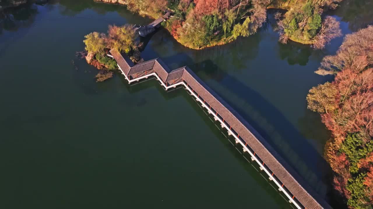 深秋西湖霁虹桥视频下载