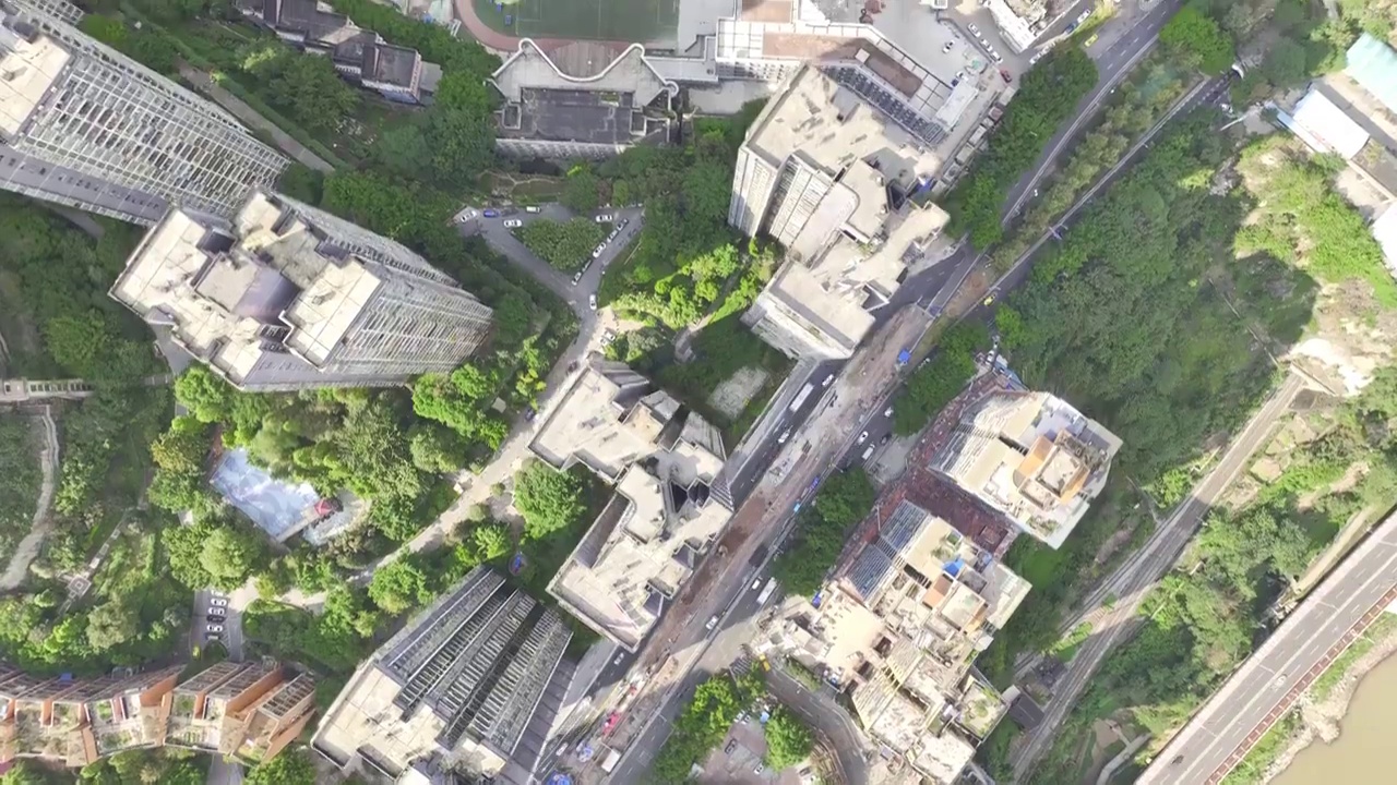 俯拍重庆市区公路白昼视频下载