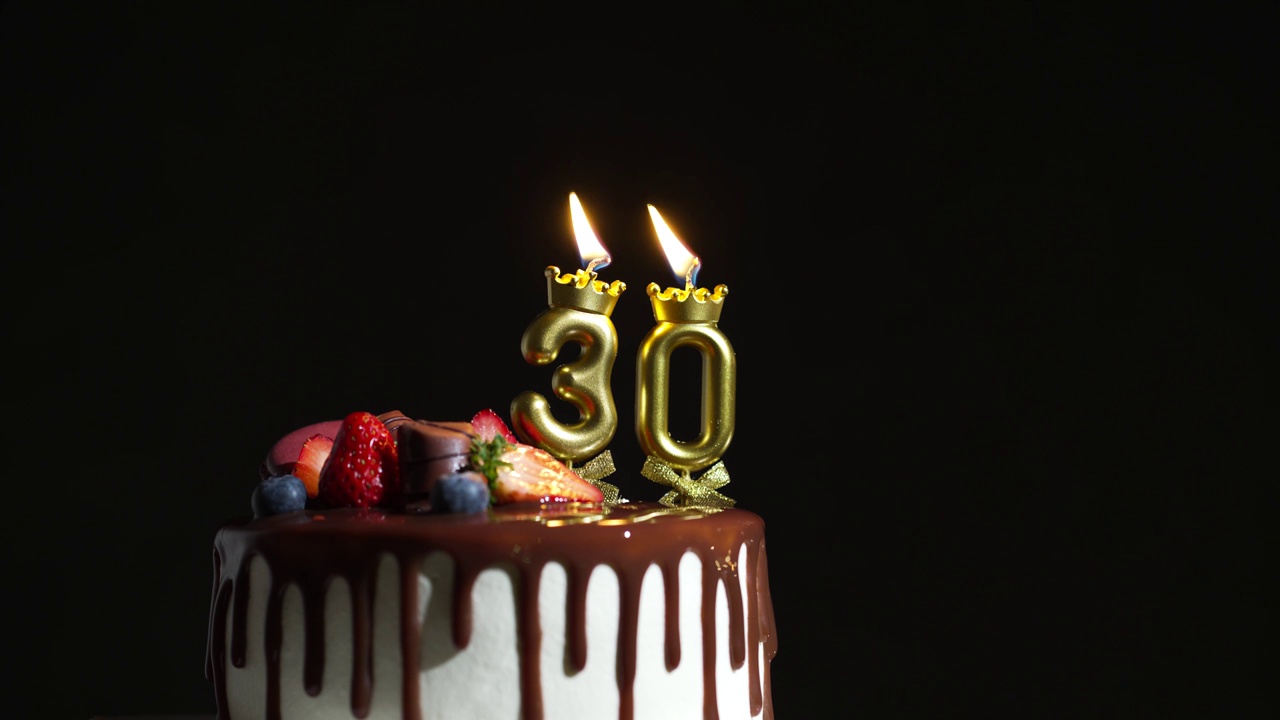 30周年纪念金色蜡烛蛋糕视频下载