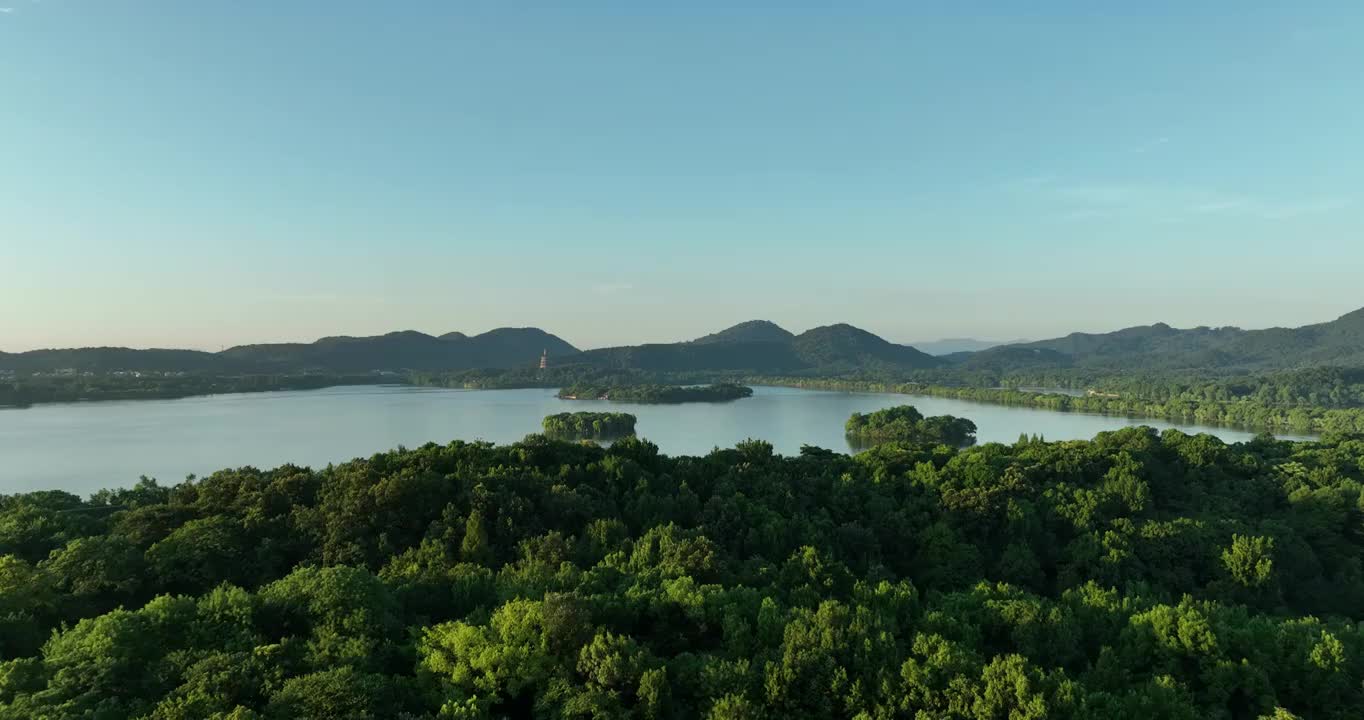航拍杭州西湖日出风光视频素材