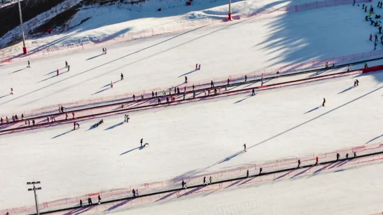 航拍张家口崇礼冬季滑雪场延时视频下载