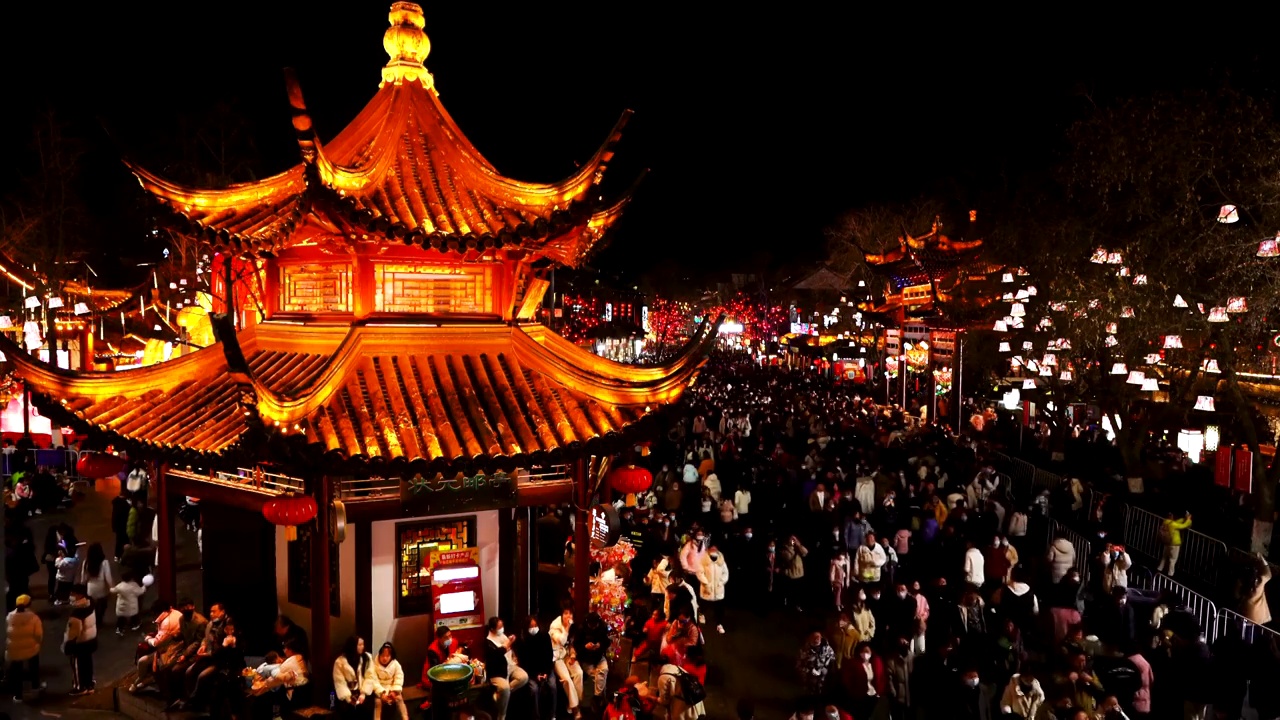 中国秦淮灯会，南京夫子庙拥挤的人群视频下载
