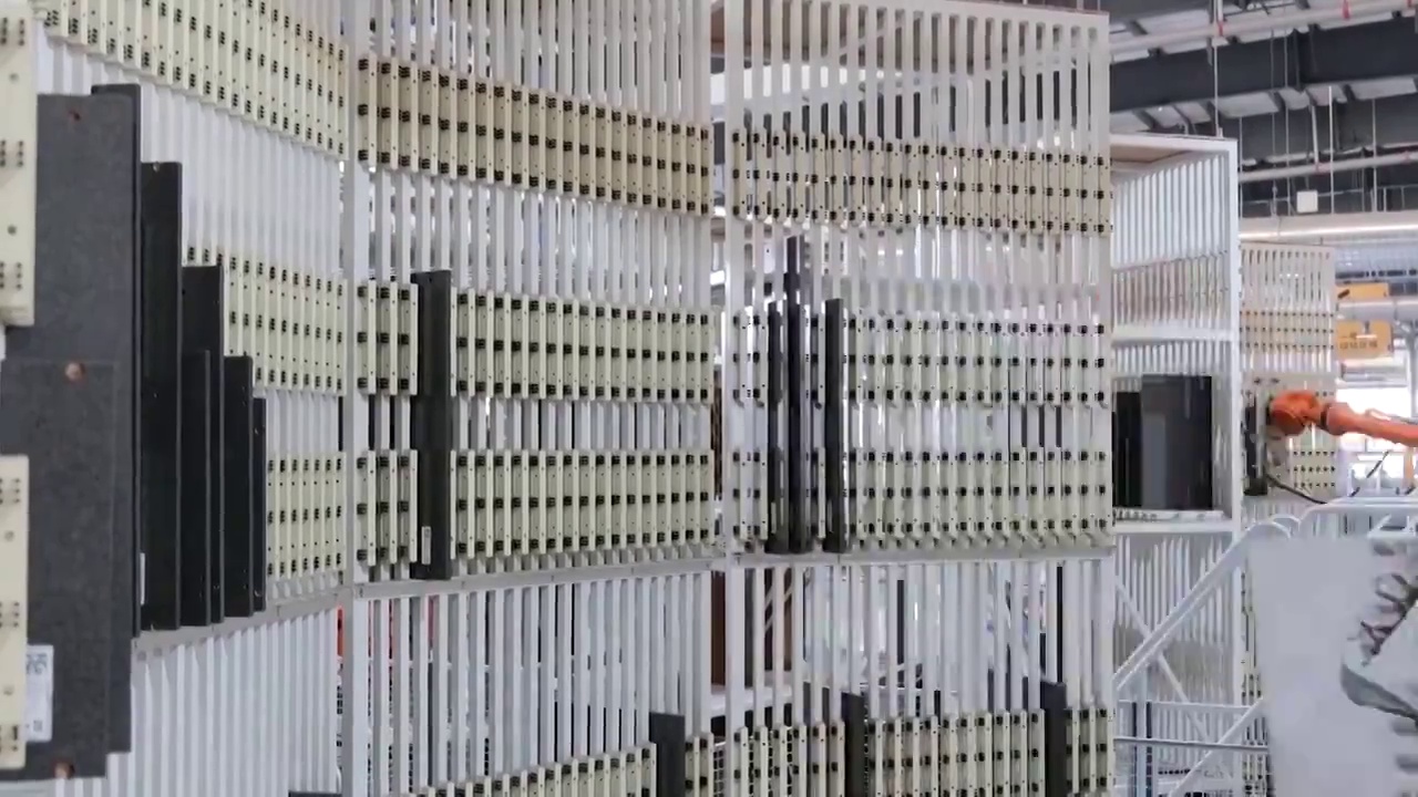 中国工业工厂生产高科技自动化流水线生产线（选编）视频素材