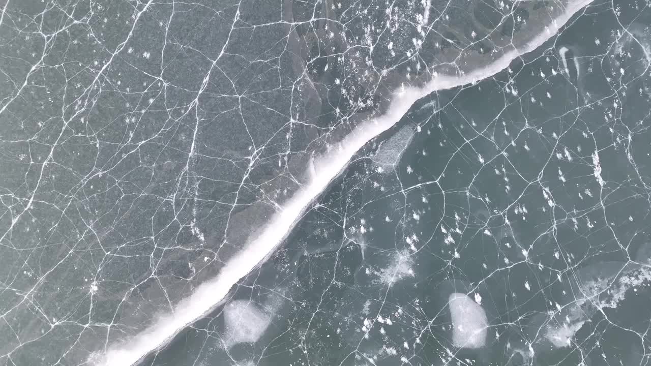 航拍北京密云白河湾自然河流冬季结冰旅游自然风光视频素材