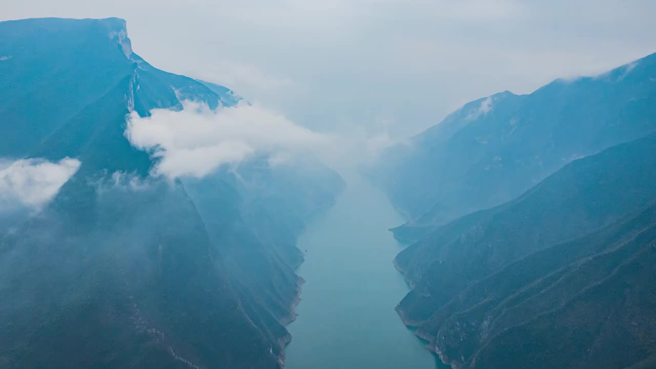 8K长江三峡壮丽河山俯视长江河道延时视频下载