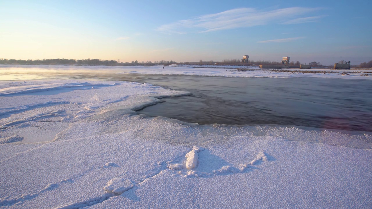 冬天冰河风光视频素材