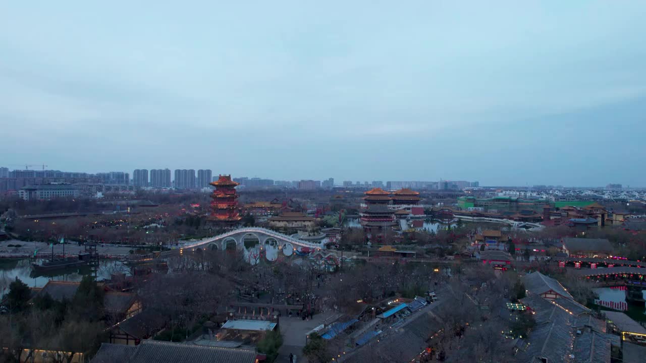 航拍中国河南开封市清明上河夜景风光视频素材