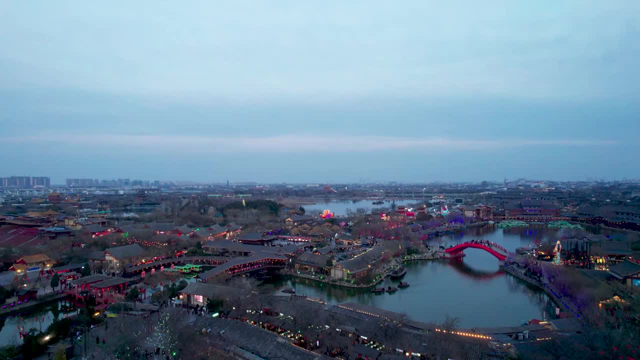 航拍中国河南开封市清明上河夜景风光视频素材