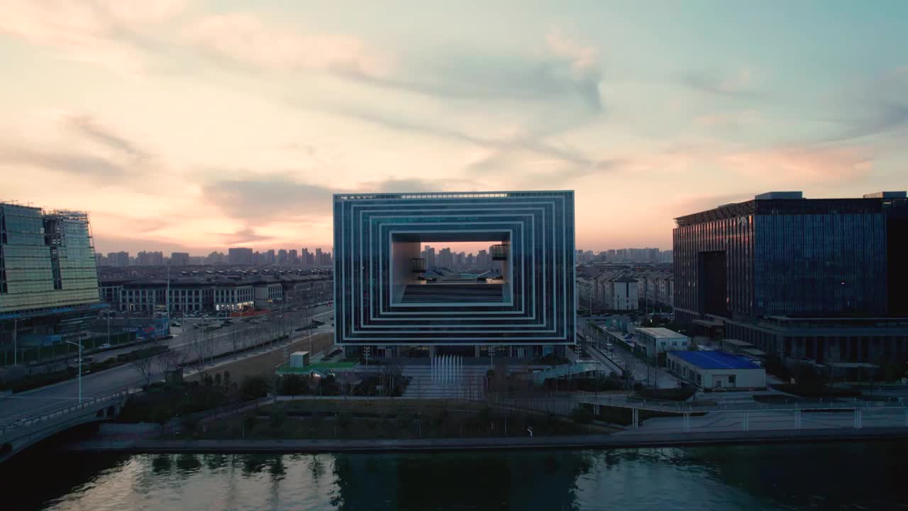航拍中国河南郑州城市日落风光视频素材