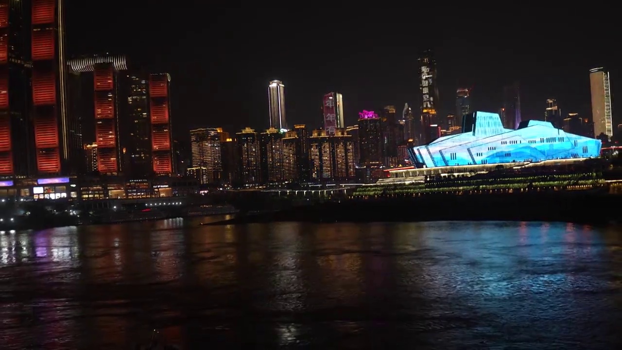 山水之城：重庆市中心夜色视频素材