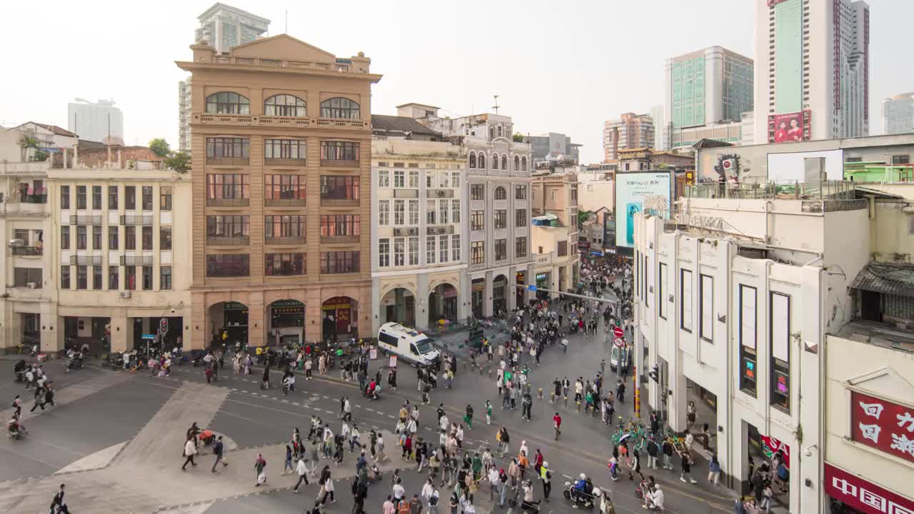 中国广州北京路商业步行街人流延时摄影视频下载