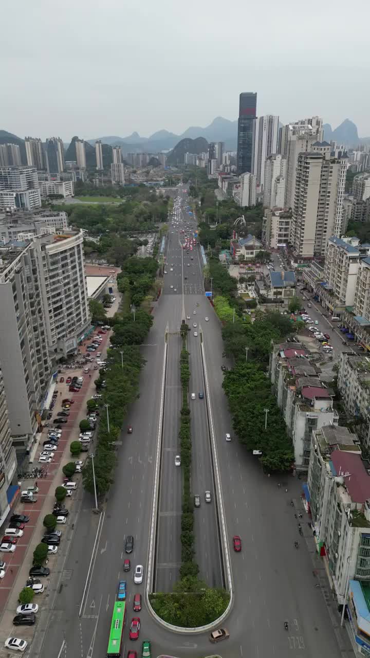 竖屏航拍柳州交通建筑视频下载