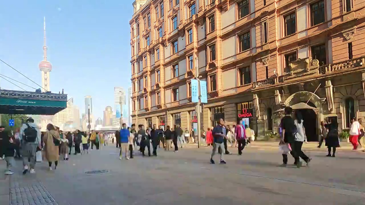 上海外滩南京路步行街视频素材