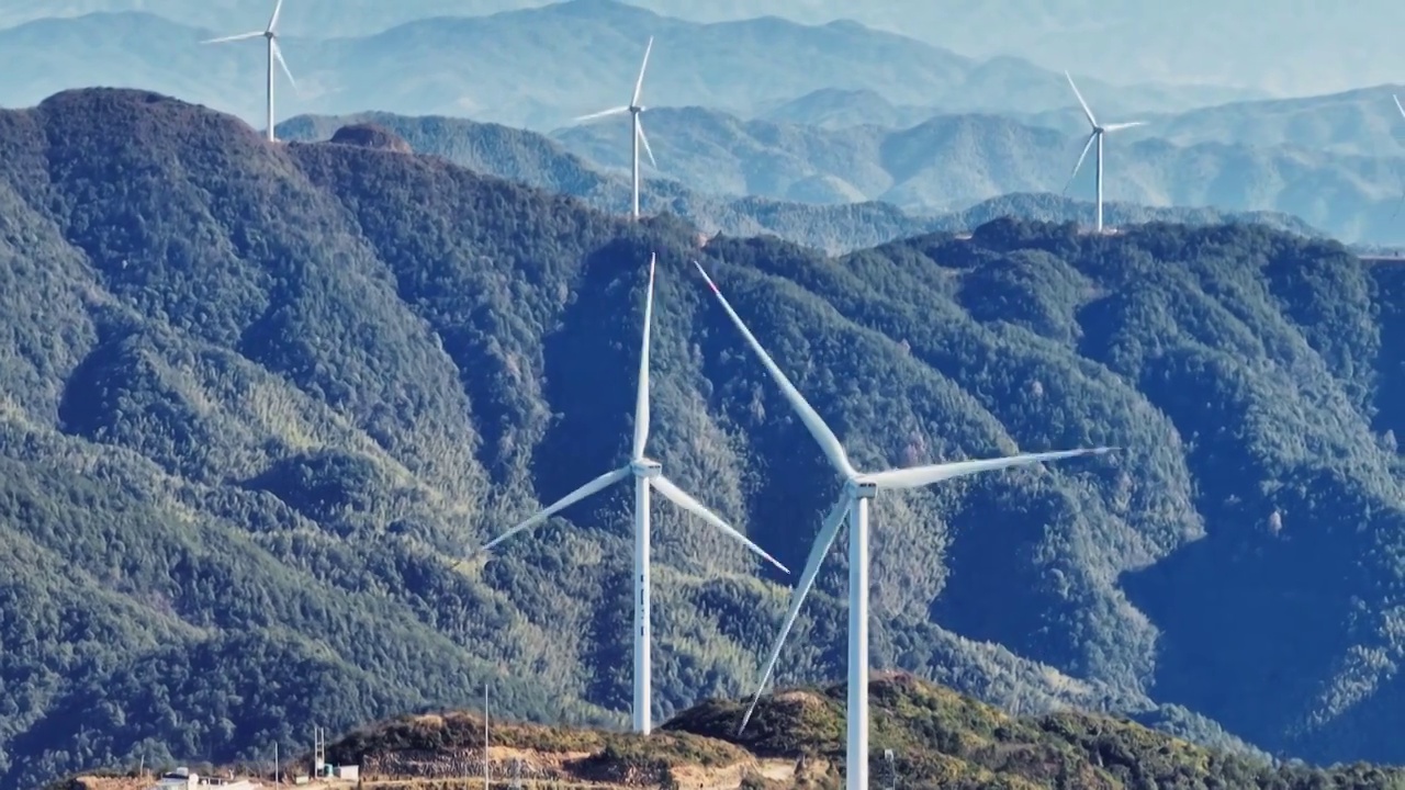 群山 风力发电 清洁能源 新能源视频素材