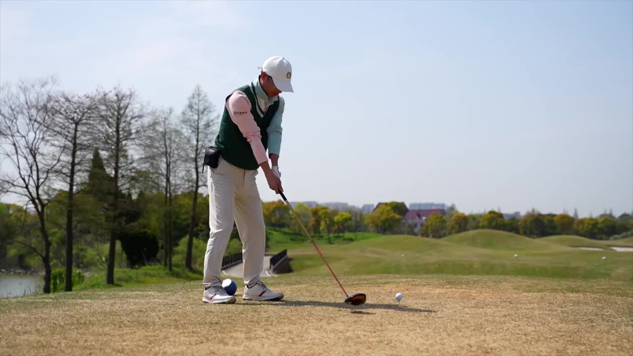 高尔夫运动视频下载