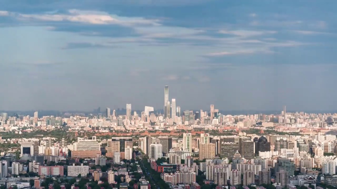 北京雨后的城市延时摄影视频下载