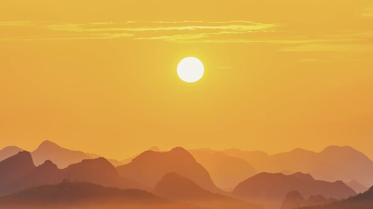 广西柳州柳江区，长焦拍摄太阳落山延时视频素材