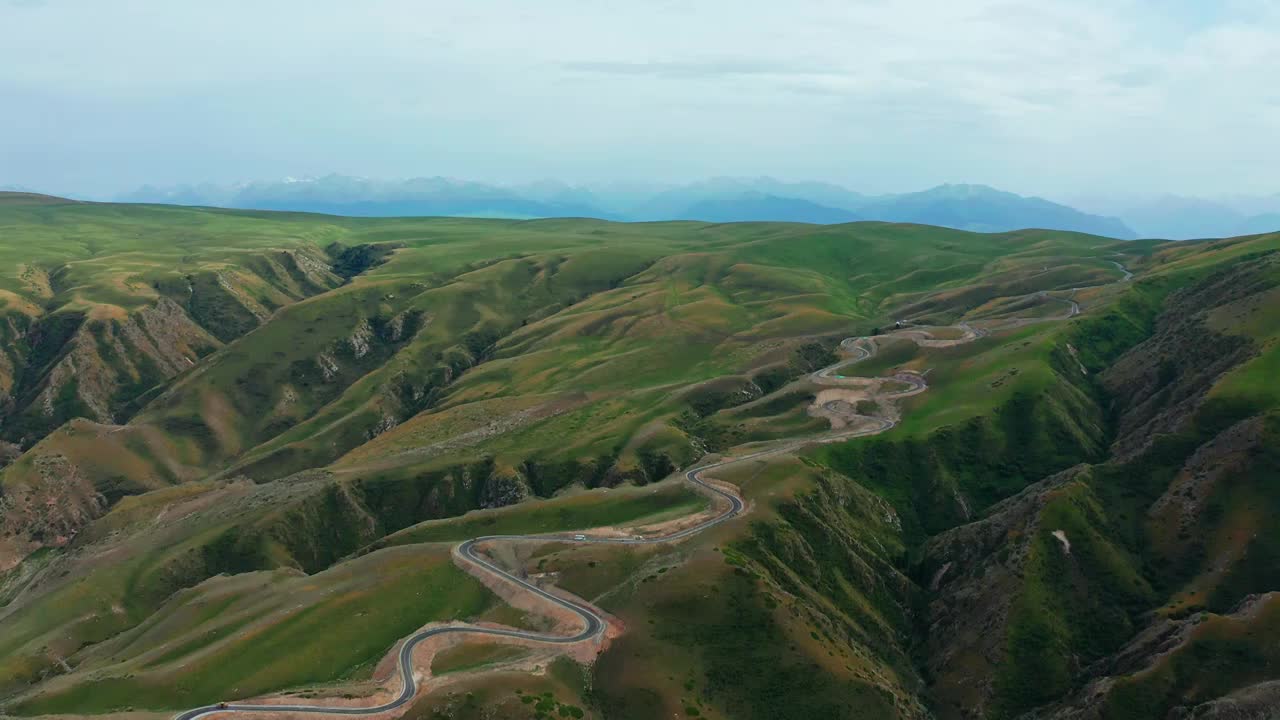 美丽的新疆喀拉峻草原视频下载