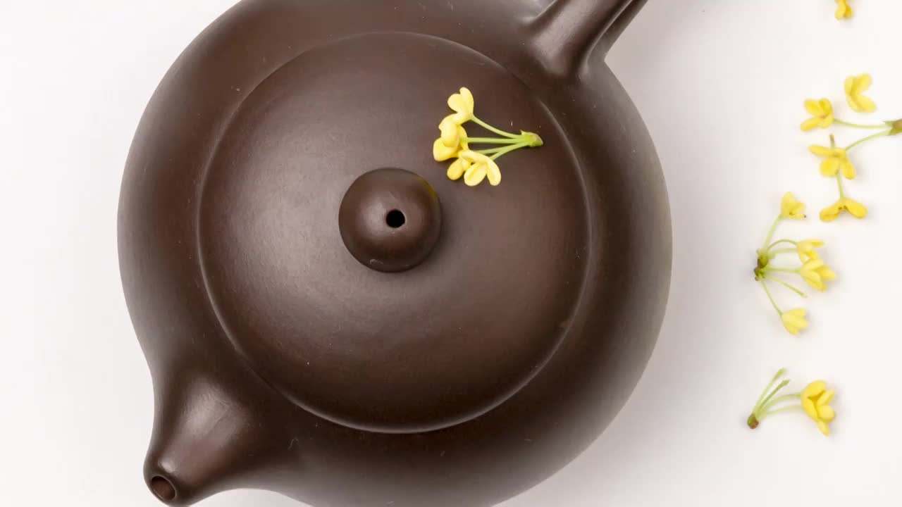 桂花茶，茶壶茶具，桂花香4k滑轨镜头视频素材