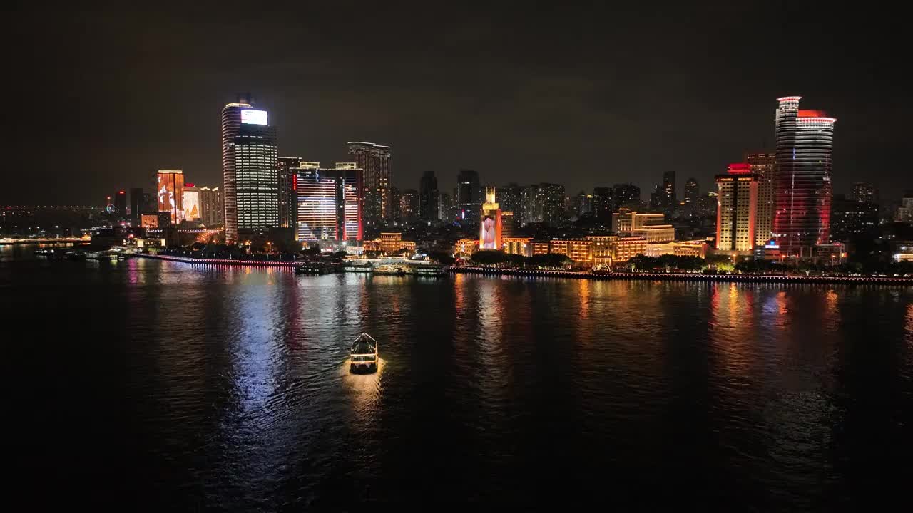 厦门城市夜景 世茂海峡大厦视频下载