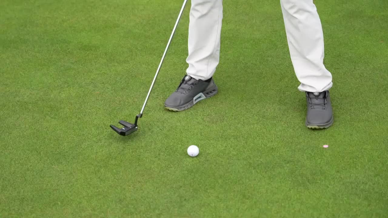 高尔夫球进洞视频下载