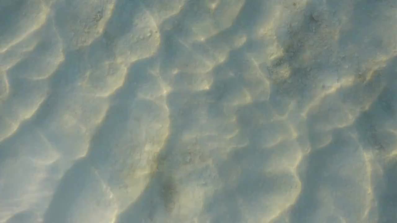 盐湖上的水波纹 焦散视频下载