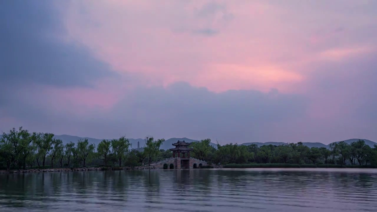 北京颐和园昆明湖晚霞视频素材