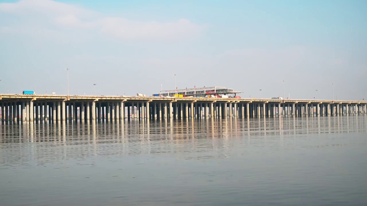 海上高速大桥交通运输视频下载