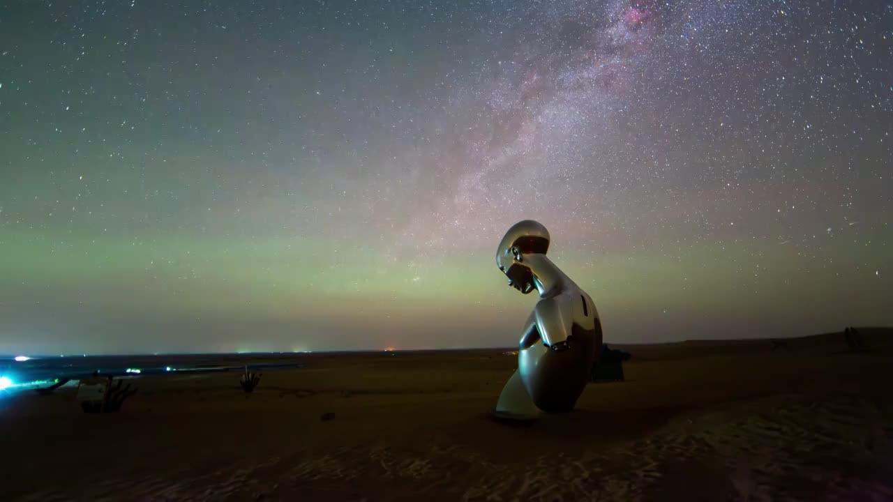 星空延时-科幻雕塑与星空-民勤沙漠雕塑园视频下载
