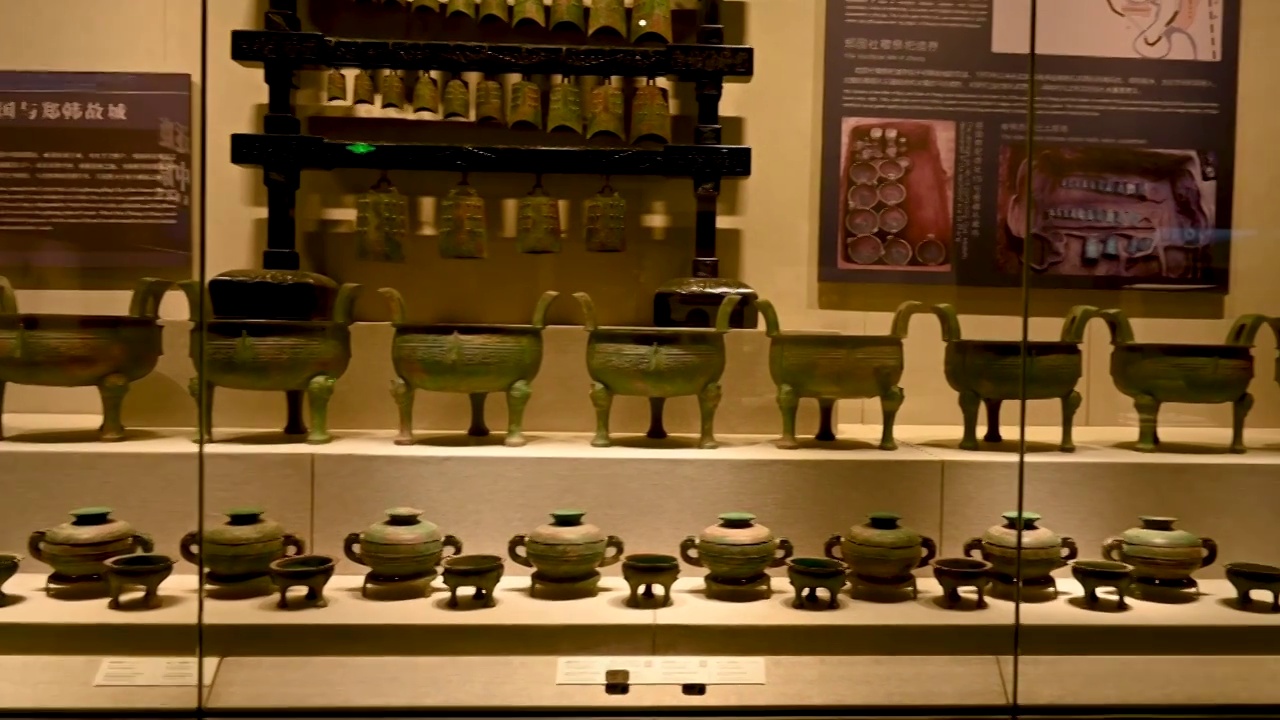 河南博物院馆藏的青铜器九鼎八簋视频下载