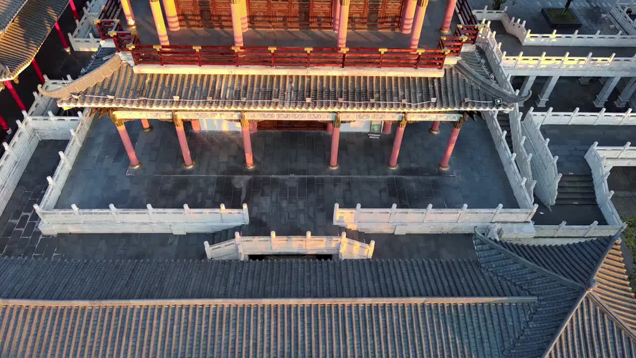 航拍广西柳州文庙中式传统建筑，崇圣堂视频下载