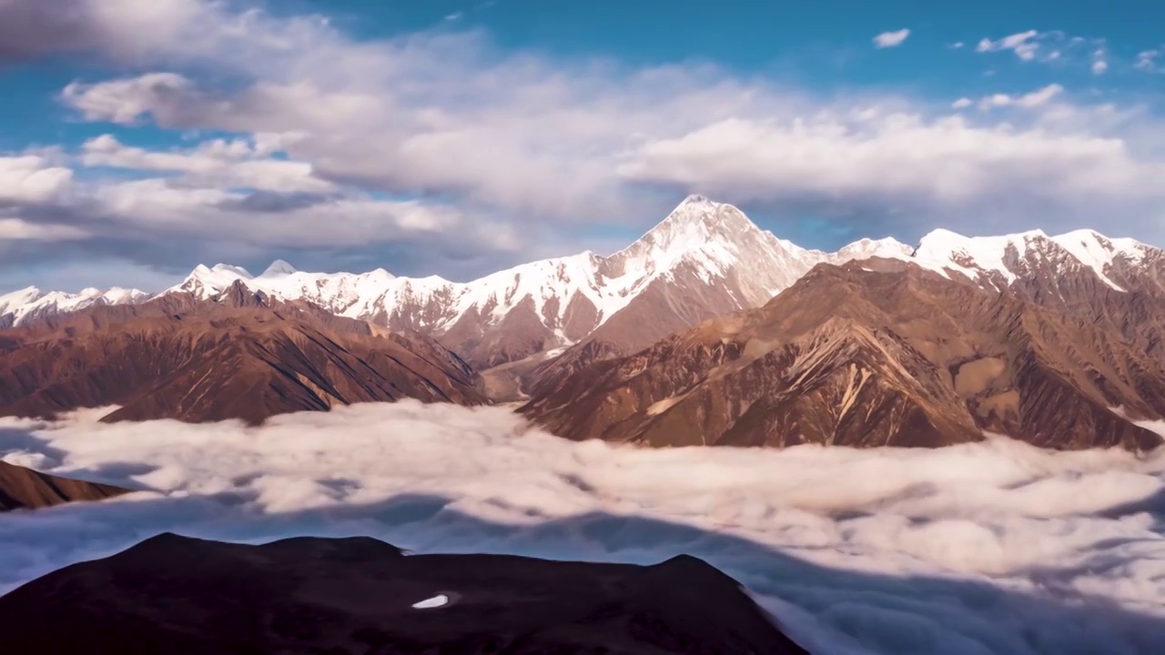 世界最美雪山之贡嘎雪山移动延时视频下载