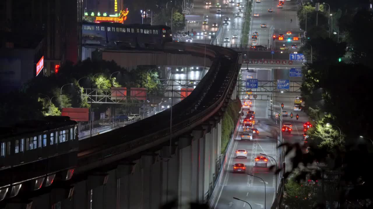 夜景下的重庆轻轨交通都市风光视频下载