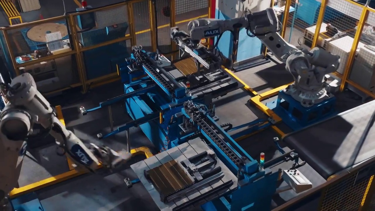 智能工厂自动化机械臂视频下载