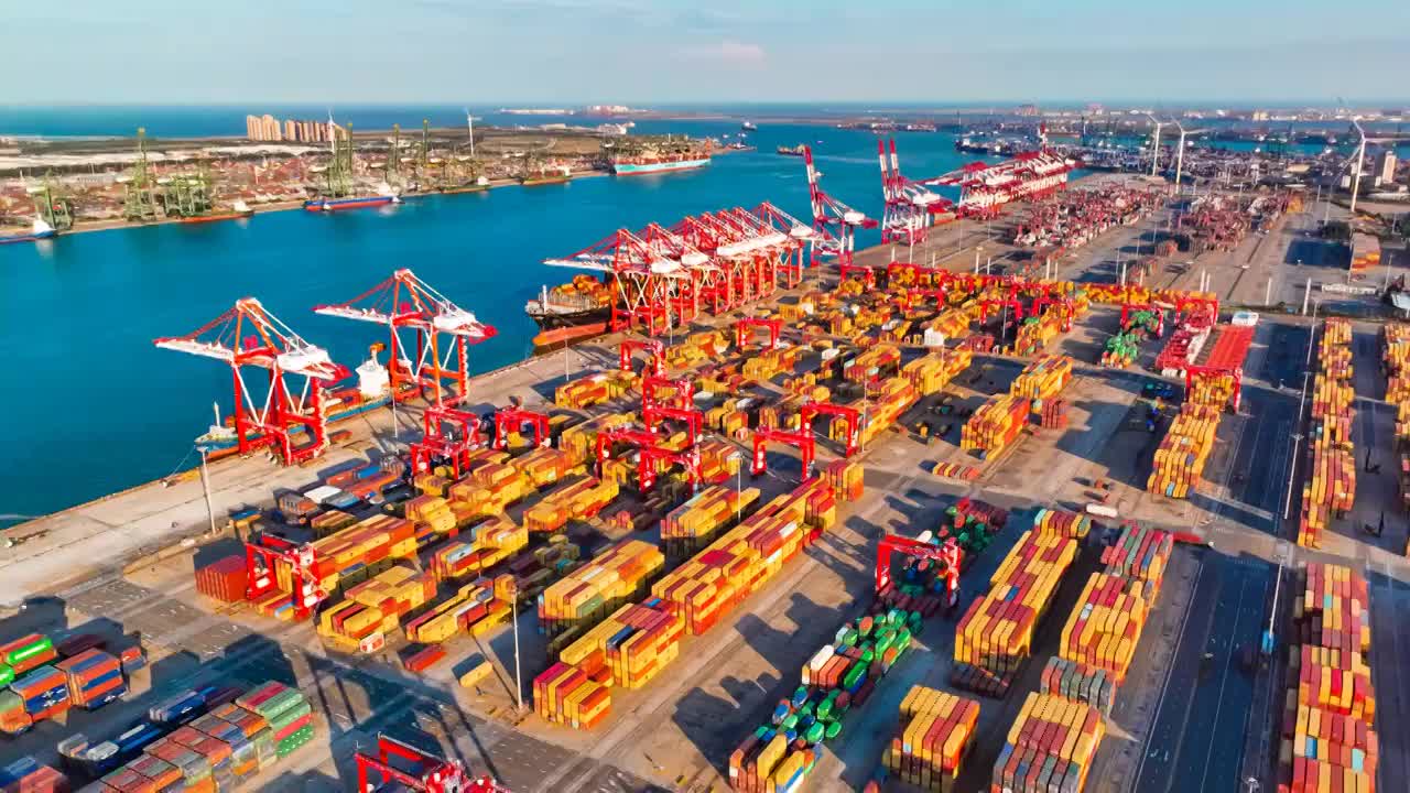 天津港港口码头集装箱物流货运延时视频下载