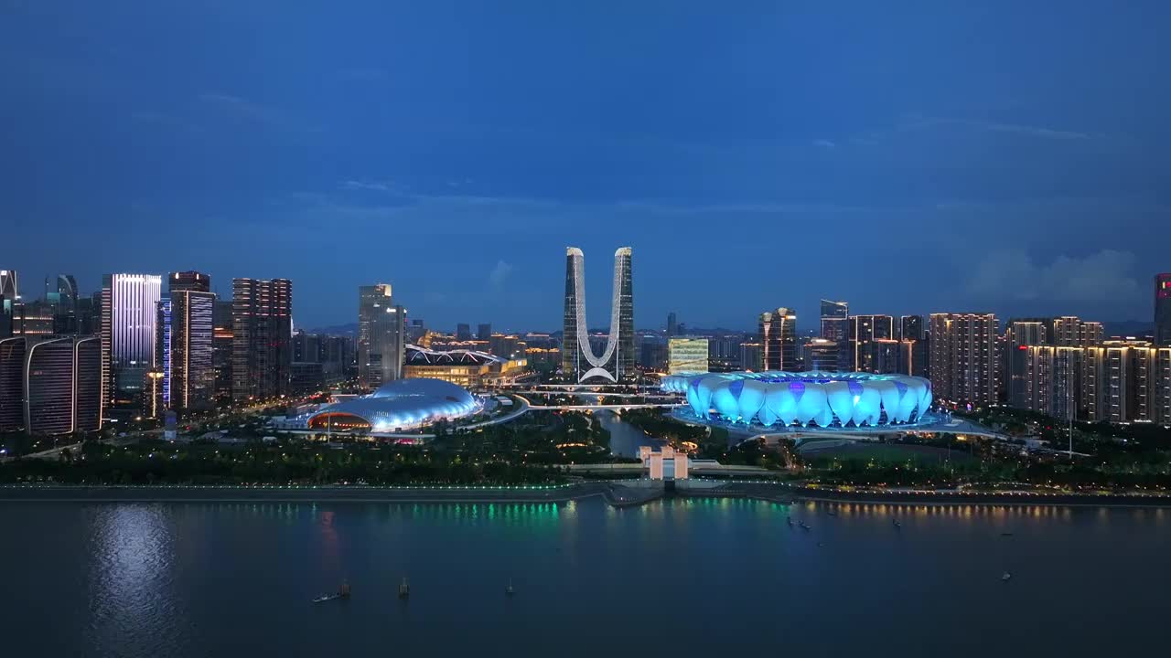 杭州奥体中心夜景航拍视频素材