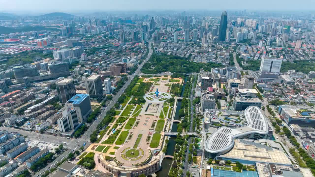 中国山东济南泉城广场城市天际线航拍视频下载