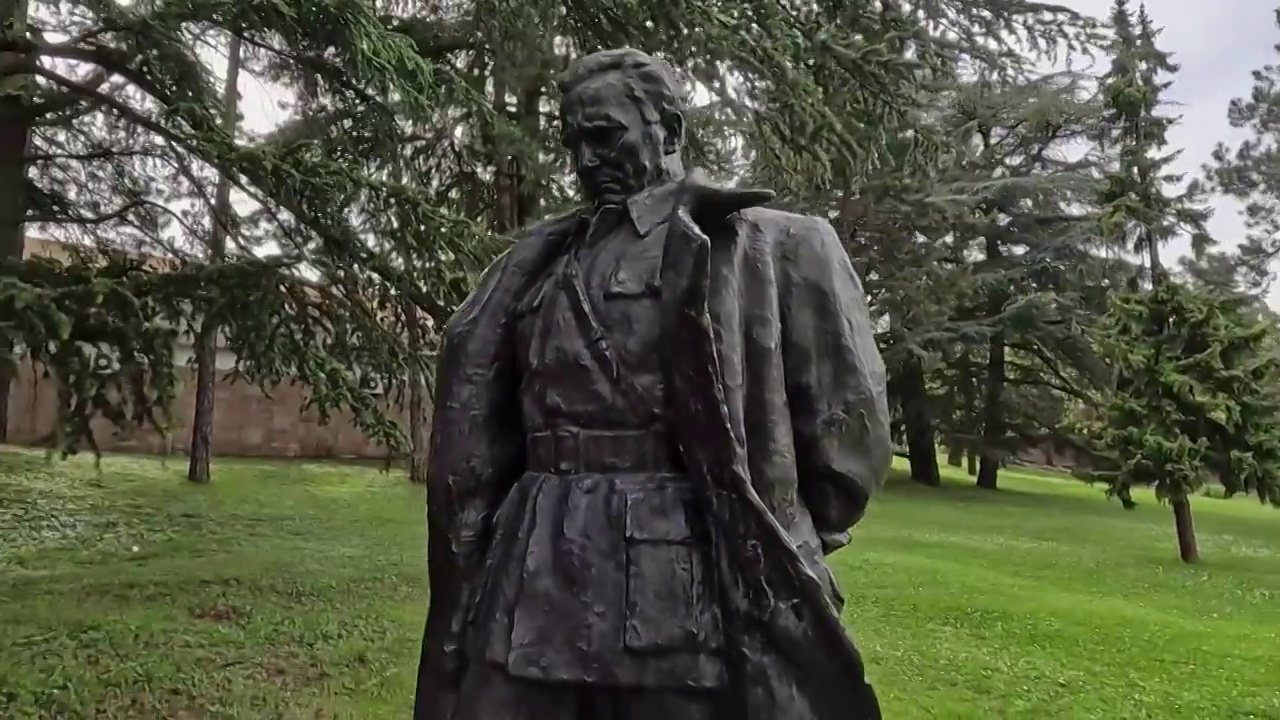 铁托雕像，前南斯拉夫视频下载