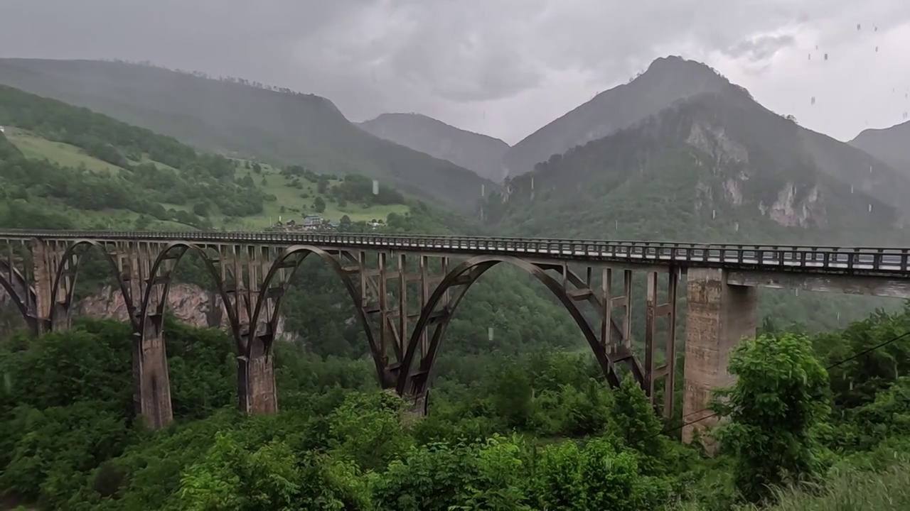 塔拉和古大桥，《桥》电影取景地，塔拉大桥，前南斯拉夫视频下载