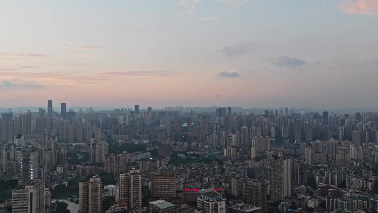 航拍重庆市区黄昏风光视频下载