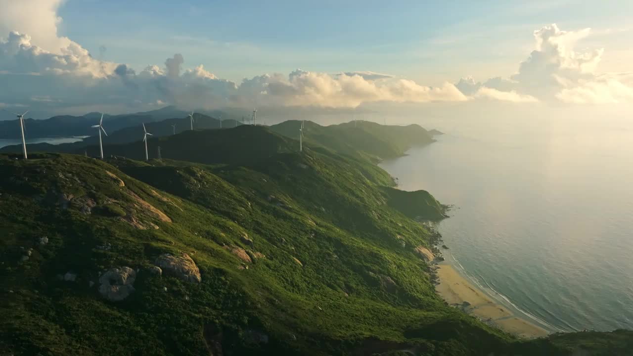 广东上川岛风车山日出海岛风力发电绿色清洁能源航拍视频购买
