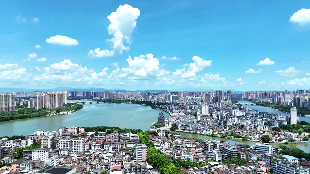航拍广东惠州惠城区东江建筑群街景江景视频下载