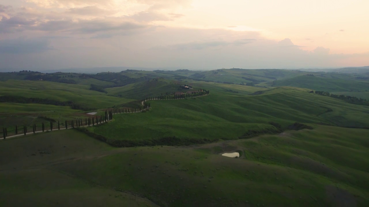 意大利托斯卡纳奥尔恰谷农庄田园日出风景视频素材