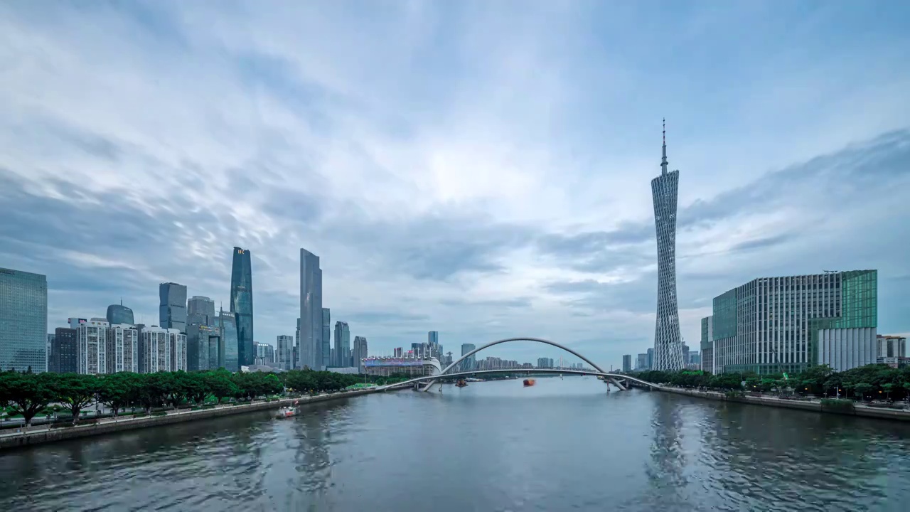 广州城市建筑风光日转夜延时视频视频素材