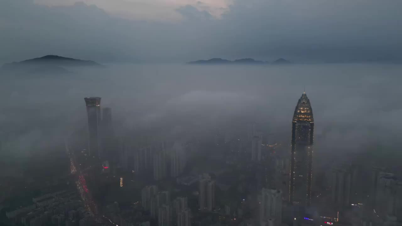 温州市区平流雾云海视频素材