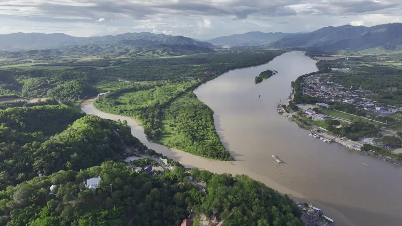 HDR泰国缅甸老挝金三角湄公河航拍景观视频下载