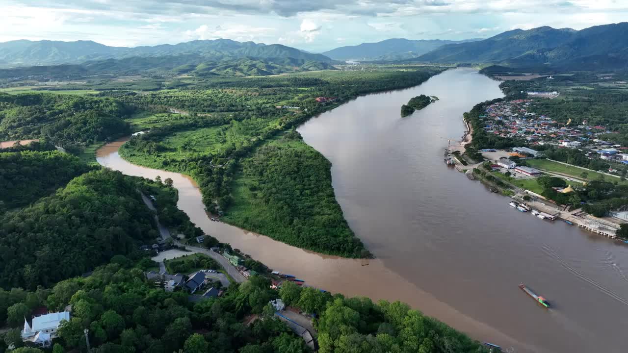泰国缅甸老挝金三角湄公河航拍自然景观视频素材