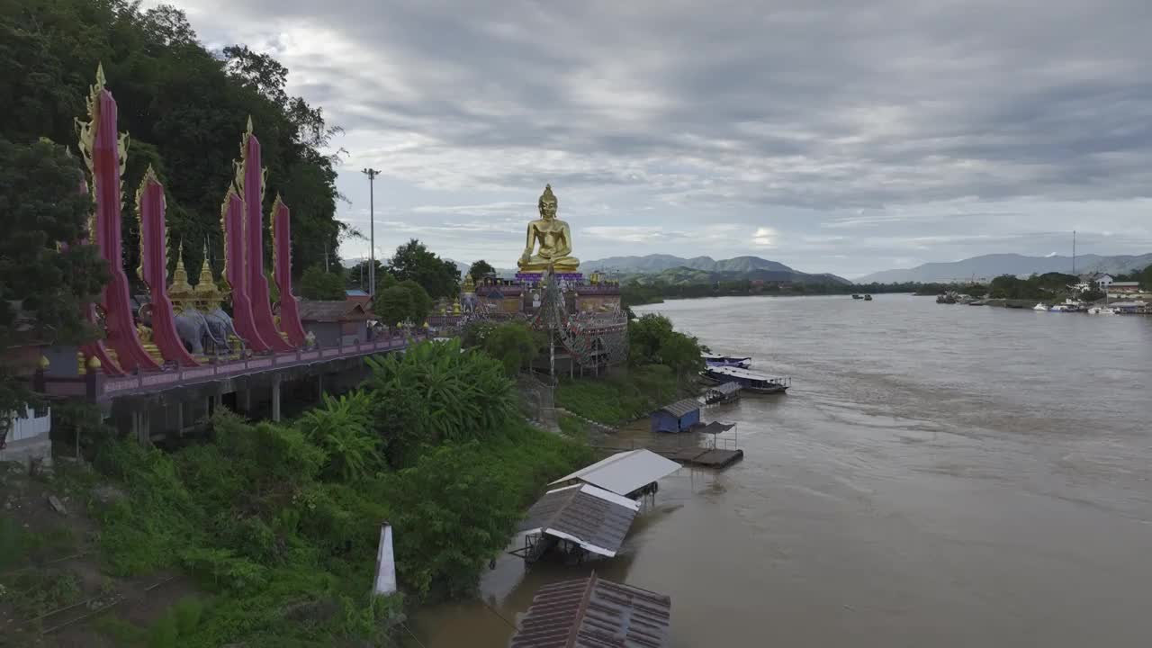泰国缅甸老挝金三角公园湄公河航拍景观视频下载